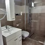 Mira & Penthouse * Năvodari