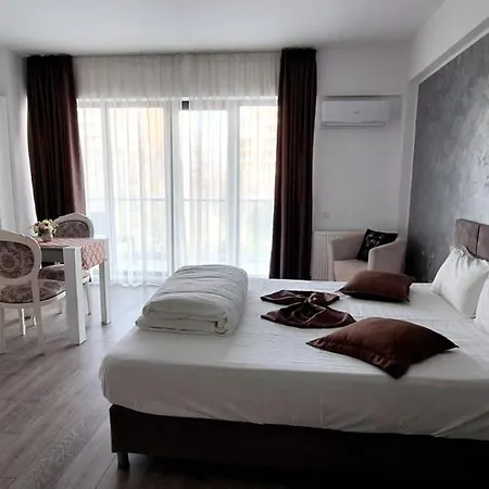Mira & Penthouse Navodari