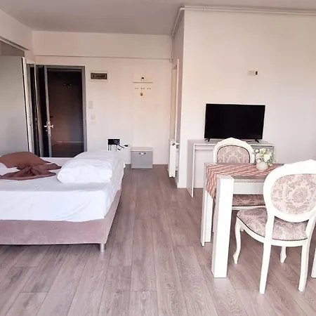Mira & Penthouse Apartment Navodari