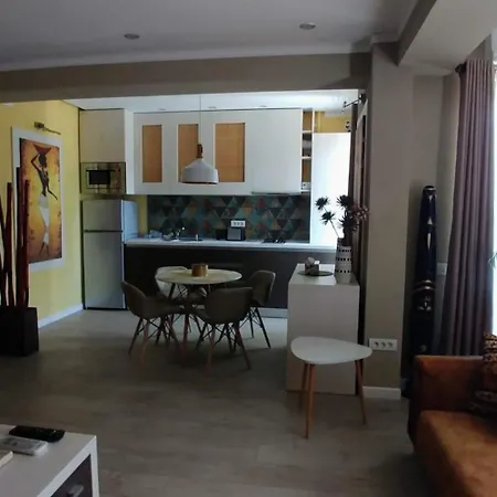 Apartment Mira & Penthouse Năvodari
