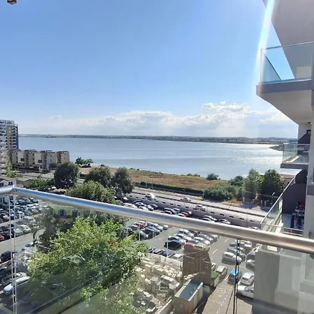 Apartament Mira & Penthouse Năvodari