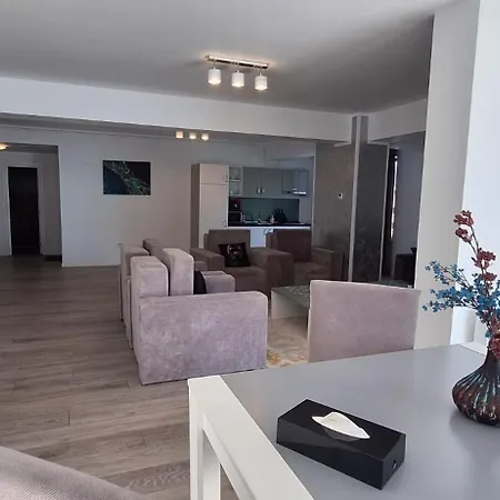 Apartament Mira & Penthouse Năvodari