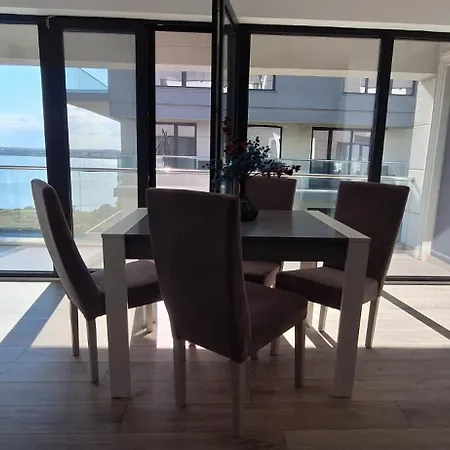 Mira & Penthouse Năvodari